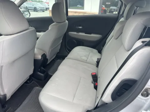 More photos of 2022 Honda HR-V LX at Jerry Hunt Supercenter - Lexington, NC