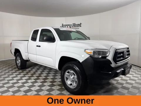 More photos of 2022 Toyota Tacoma SR at Jerry Hunt Supercenter - Lexington, NC