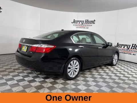More photos of 2015 Honda Accord EX-L at Jerry Hunt Supercenter - Lexington, NC