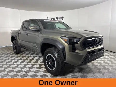 More photos of 2025 Toyota Tacoma Limited at Jerry Hunt Supercenter - Lexington, NC