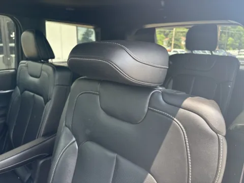 More photos of 2024 Jeep Grand Cherokee L Limited at Jerry Hunt Supercenter - Lexington, NC