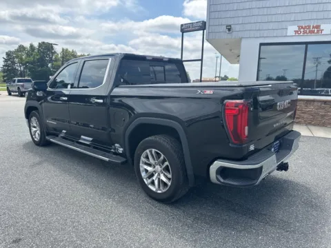 More photos of 2021 GMC Sierra 1500 SLT at Jerry Hunt Supercenter - Lexington, NC