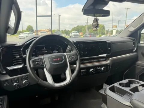 More photos of 2024 GMC Sierra 1500 SLE at Jerry Hunt Supercenter - Lexington, NC