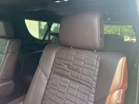 More photos of 2023 Cadillac Escalade ESV Sport Platinum at Jerry Hunt Supercenter - Lexington, NC