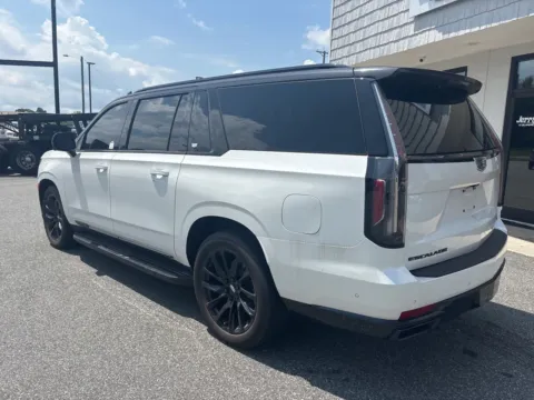 More photos of 2023 Cadillac Escalade ESV Sport Platinum at Jerry Hunt Supercenter - Lexington, NC
