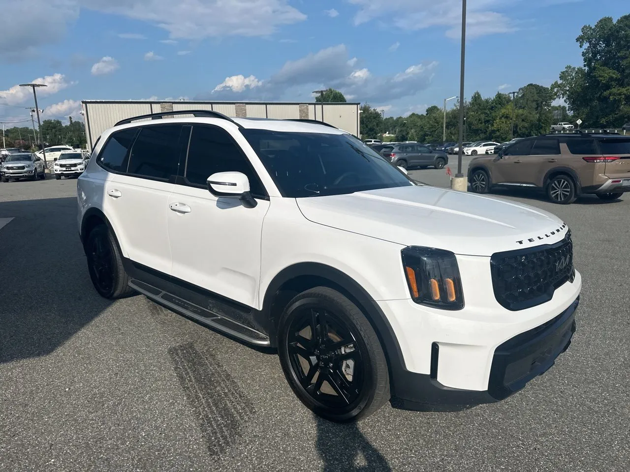 Photos of 2024 Kia Telluride EX X-Line for sale in Lexington, NC at Jerry Hunt Supercenter - Lexington