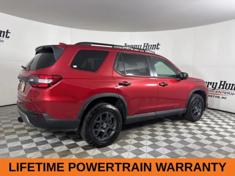 More photos of 2025 Honda Pilot TrailSport at Jerry Hunt Supercenter - Lexington, NC