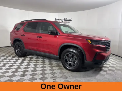 More photos of 2025 Honda Pilot TrailSport at Jerry Hunt Supercenter - Lexington, NC
