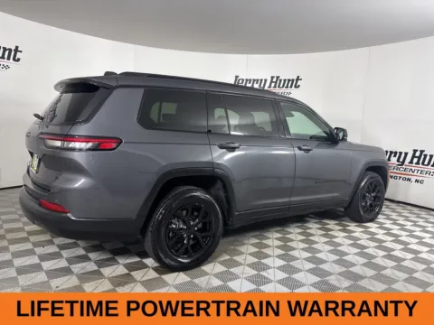 More photos of 2024 Jeep Grand Cherokee L Altitude at Jerry Hunt Supercenter - Lexington, NC