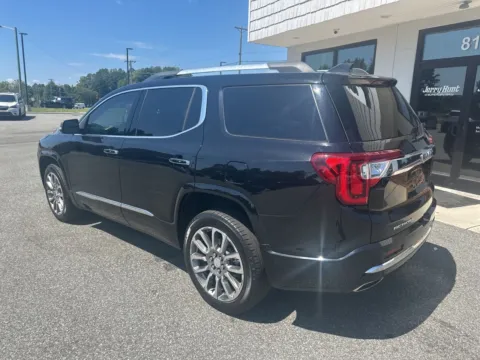 More photos of 2023 GMC Acadia Denali at Jerry Hunt Supercenter - Lexington, NC