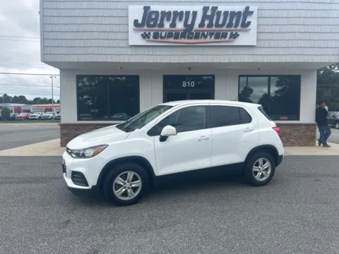 White 2020 Chevrolet Trax LS for sale in Lexington, NC