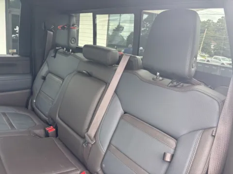 More photos of 2021 GMC Sierra 3500HD Denali at Jerry Hunt Supercenter - Lexington, NC