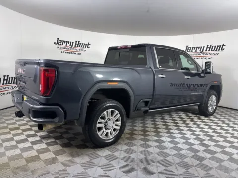 More photos of 2021 GMC Sierra 3500HD Denali at Jerry Hunt Supercenter - Lexington, NC