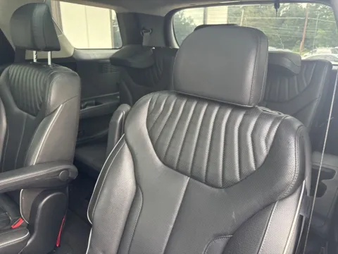 More photos of 2024 Hyundai Palisade Limited at Jerry Hunt Supercenter - Lexington, NC