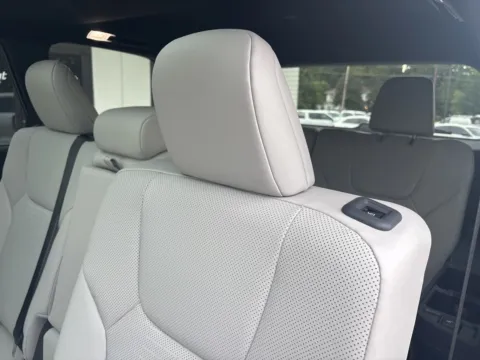 More photos of 2025 Lexus TX 350 at Jerry Hunt Supercenter - Lexington, NC