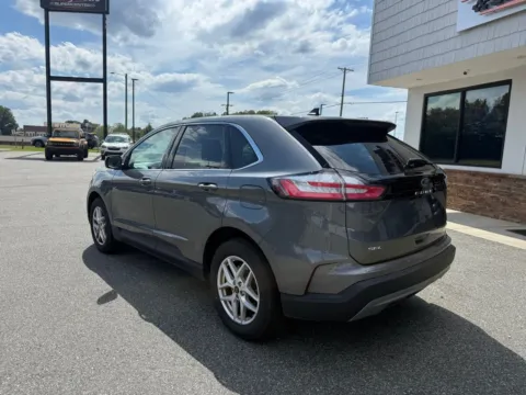 More photos of 2024 Ford Edge SEL at Jerry Hunt Supercenter - Lexington, NC