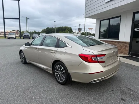 More photos of 2020 Honda Accord Hybrid EX-L at Jerry Hunt Supercenter - Lexington, NC