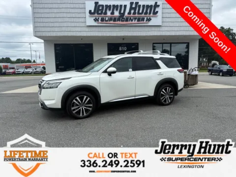 White 2024 Nissan Pathfinder Platinum for sale in Lexington, NC