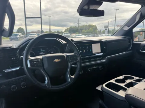 More photos of 2024 Chevrolet Silverado 1500 LT at Jerry Hunt Supercenter - Lexington, NC