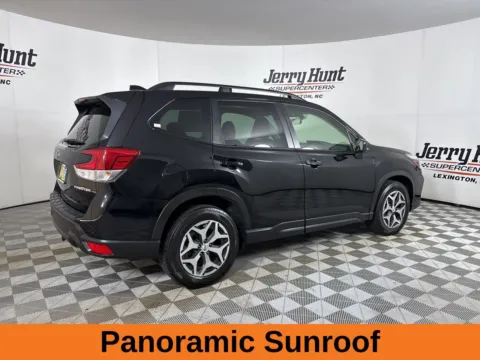 More photos of 2020 Subaru Forester Premium at Jerry Hunt Supercenter - Lexington, NC