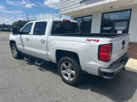 More photos of 2018 Chevrolet Silverado 1500 LT at Jerry Hunt Supercenter - Lexington, NC