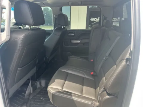 More photos of 2018 Chevrolet Silverado 1500 LT at Jerry Hunt Supercenter - Lexington, NC