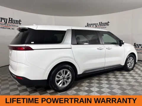 More photos of 2024 Kia Carnival LX at Jerry Hunt Supercenter - Lexington, NC