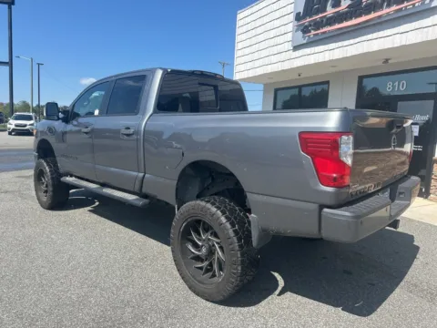 More photos of 2018 Nissan Titan XD SV at Jerry Hunt Supercenter - Lexington, NC