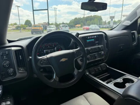 More photos of 2018 Chevrolet Silverado 1500 LT at Jerry Hunt Supercenter - Lexington, NC