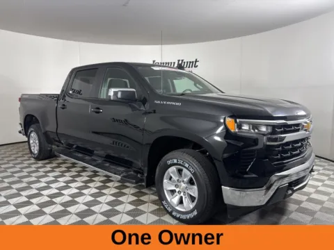 More photos of 2023 Chevrolet Silverado 1500 LT at Jerry Hunt Supercenter - Lexington, NC