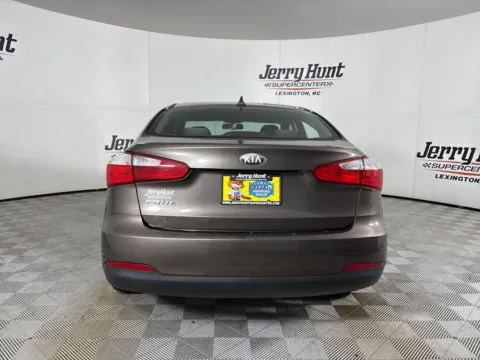 More photos of 2014 Kia Forte LX at Jerry Hunt Supercenter - Lexington, NC