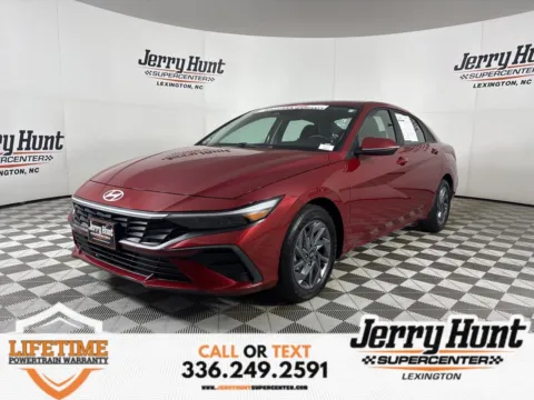 Red 2024 Hyundai Elantra SEL for sale in Lexington, NC