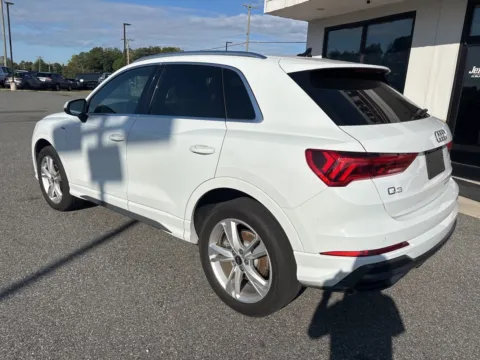 More photos of 2022 Audi Q3 Premium Plus at Jerry Hunt Supercenter - Lexington, NC
