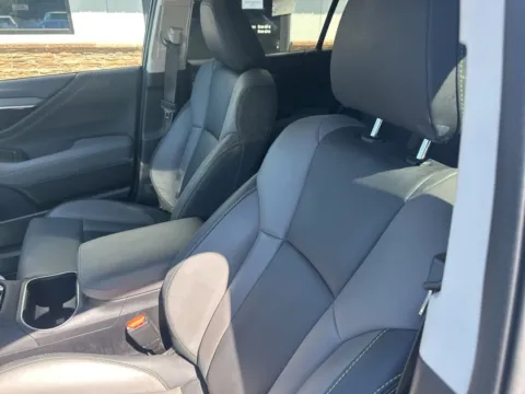 Photos of 2023 Subaru Outback Onyx Edition for sale in Lexington, NC at Jerry Hunt Supercenter - Lexington