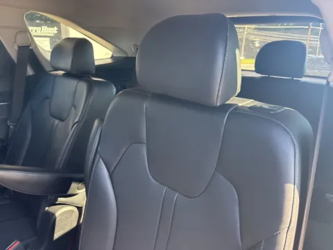More photos of 2022 Kia Sorento SX at Jerry Hunt Supercenter - Lexington, NC