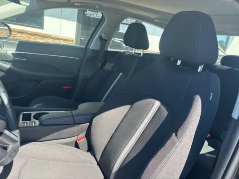 Photos of 2024 Hyundai Sonata SEL for sale in Lexington, NC at Jerry Hunt Supercenter - Lexington