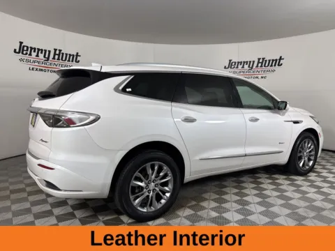 More photos of 2022 Buick Enclave Avenir at Jerry Hunt Supercenter - Lexington, NC