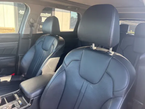 Photos of 2025 Kia Sorento SX for sale in Lexington, NC at Jerry Hunt Supercenter - Lexington