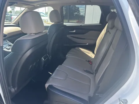 More photos of 2023 Hyundai Santa Fe Limited at Jerry Hunt Supercenter - Lexington, NC