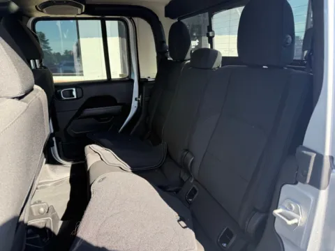 Another view of 2023 Jeep Gladiator Overland for sale in Lexington, NC at Jerry Hunt Supercenter - Lexington