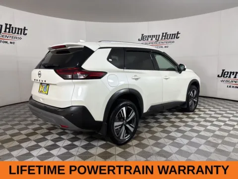More photos of 2021 Nissan Rogue SL at Jerry Hunt Supercenter - Lexington, NC