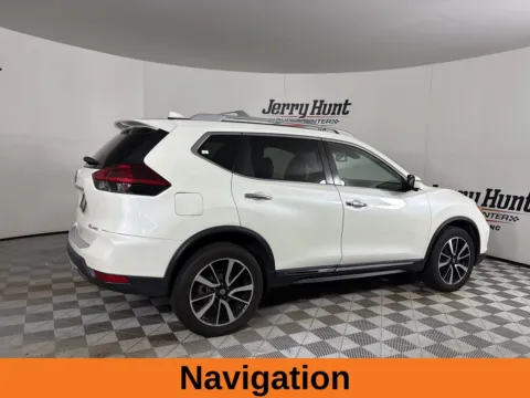 More photos of 2020 Nissan Rogue SL at Jerry Hunt Supercenter - Lexington, NC