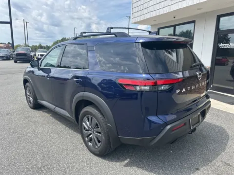 More photos of 2024 Nissan Pathfinder SV at Jerry Hunt Supercenter - Lexington, NC