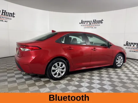 More photos of 2021 Toyota Corolla LE at Jerry Hunt Supercenter - Lexington, NC
