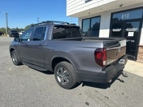 More photos of 2023 Honda Ridgeline RTL at Jerry Hunt Supercenter - Lexington, NC