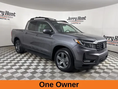 More photos of 2023 Honda Ridgeline RTL at Jerry Hunt Supercenter - Lexington, NC