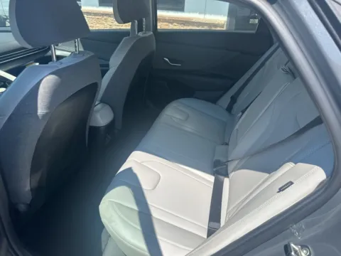 More photos of 2024 Hyundai Elantra Limited at Jerry Hunt Supercenter - Lexington, NC