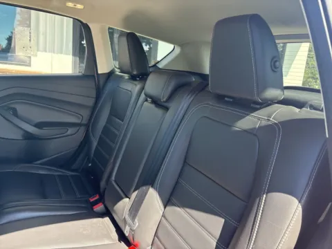 More photos of 2019 Ford Escape Titanium at Jerry Hunt Supercenter - Lexington, NC
