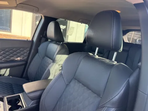 Photos of 2023 Mitsubishi Outlander PHEV SEL for sale in Lexington, NC at Jerry Hunt Supercenter - Lexington