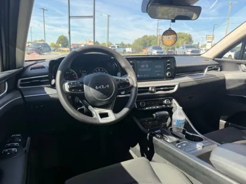 More photos of 2023 Kia K5 LXS at Jerry Hunt Supercenter - Lexington, NC